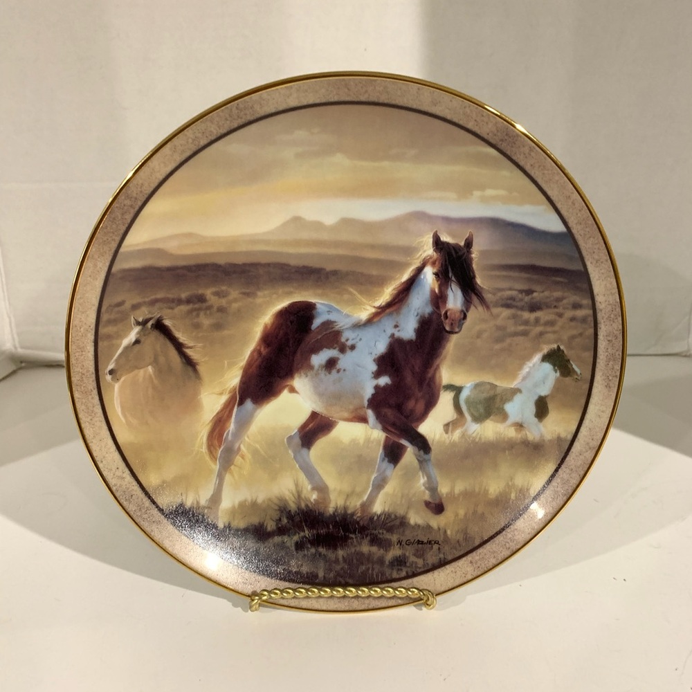 Danbury Mint Desert King  by Nancy Glazier  8" Plate #B2047